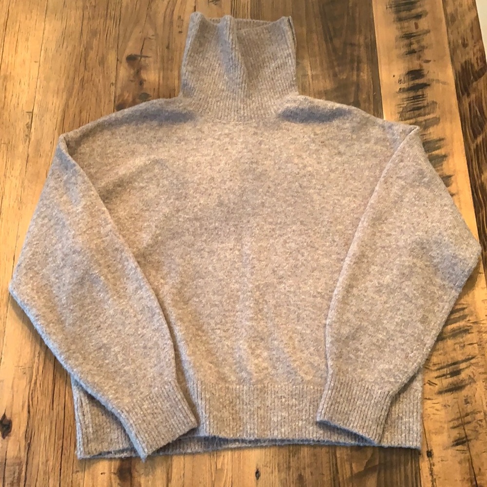 H&M cropped turtleneck sweater